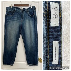 Jessica Simpson Blue Monroe boyfriend jeans size 32